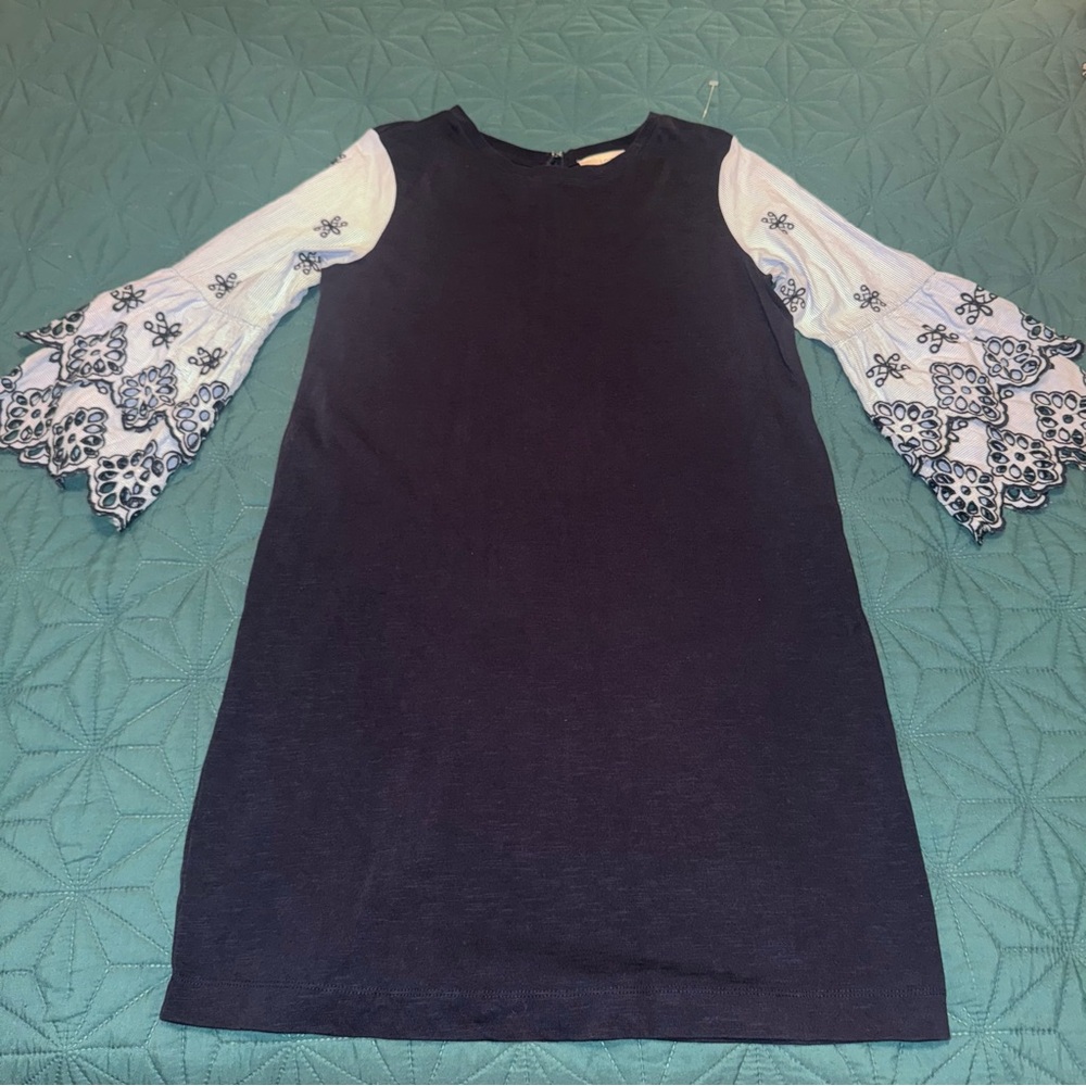 LOFT dress in Navy with White Embroidered bell Sleeves women’s Medium M